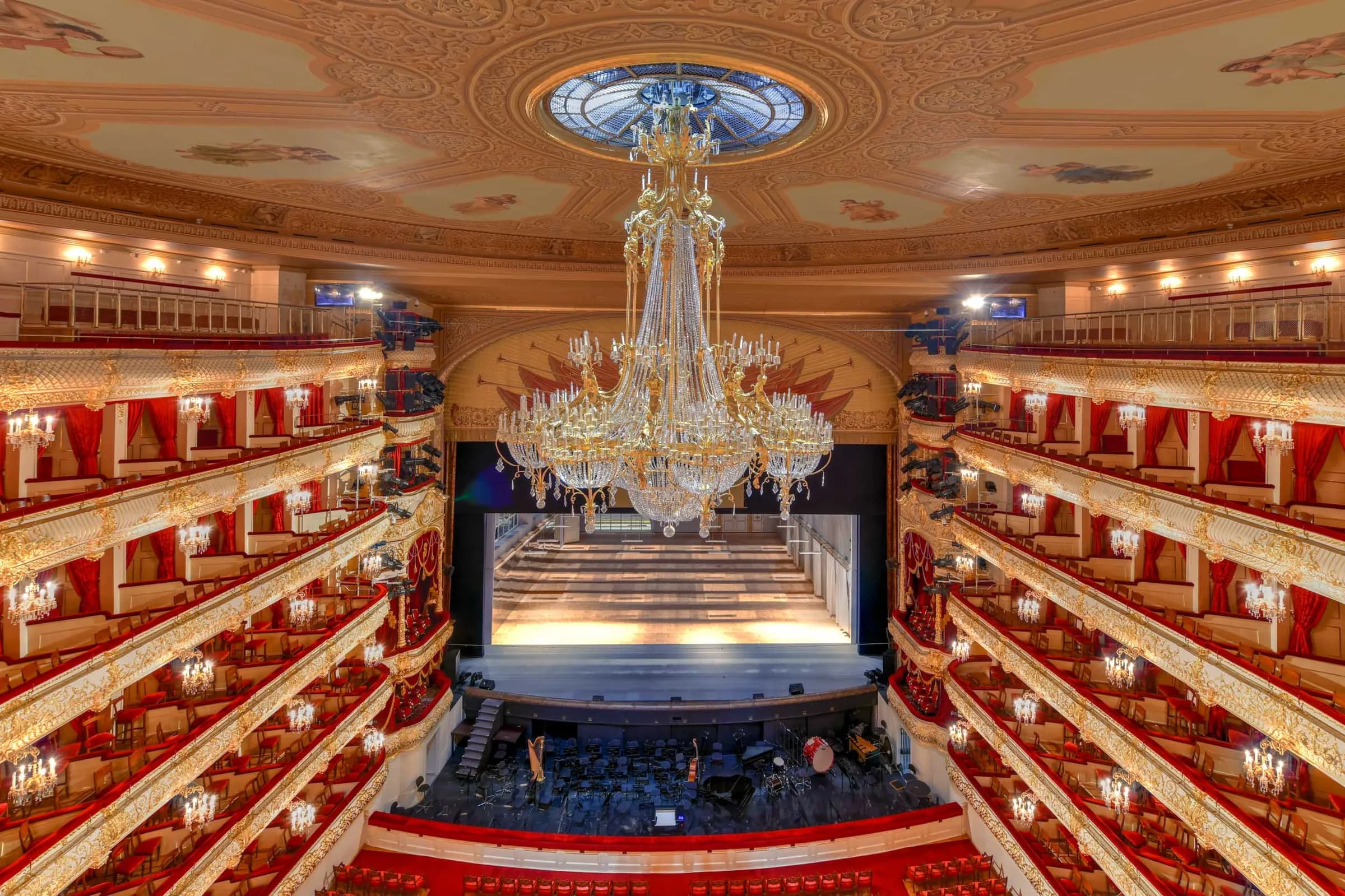 Bolshoi theatre Moscow — lighting design by Jaroslav Bejvl (5)