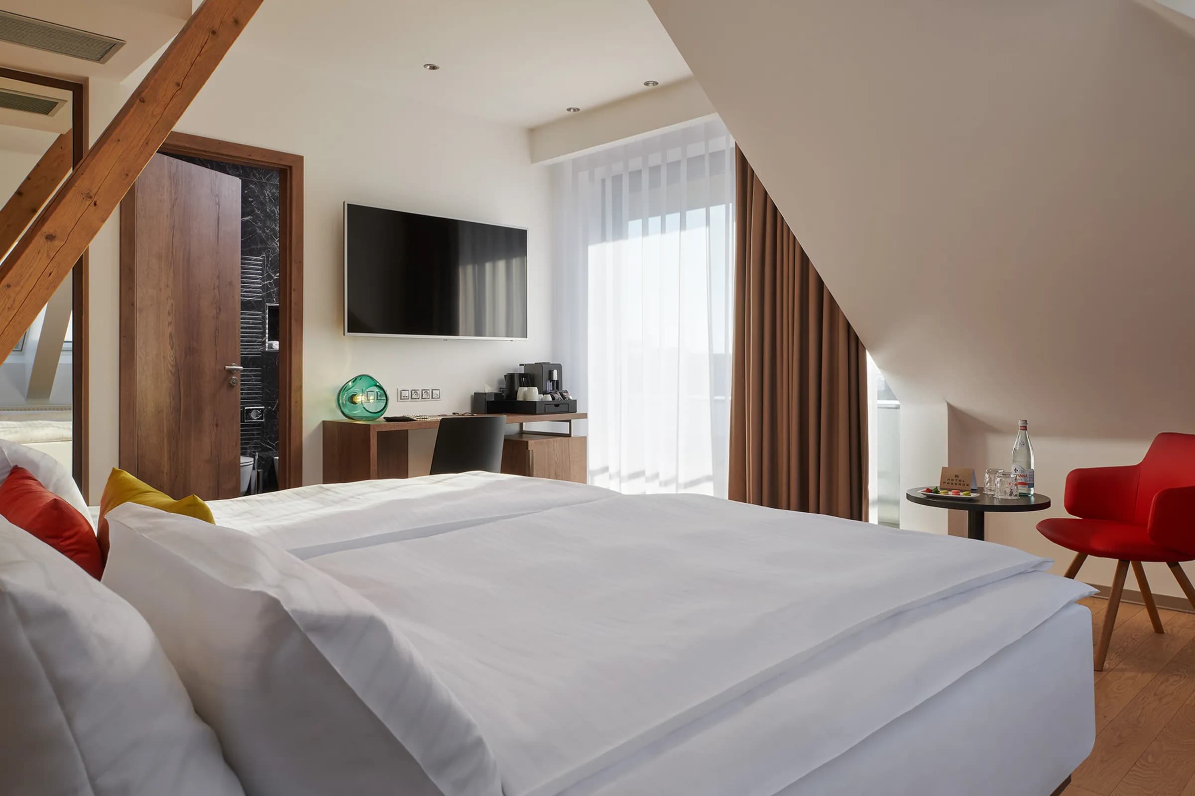 Hotel Passage Brno — lighting design by Jaroslav Bejvl (14)