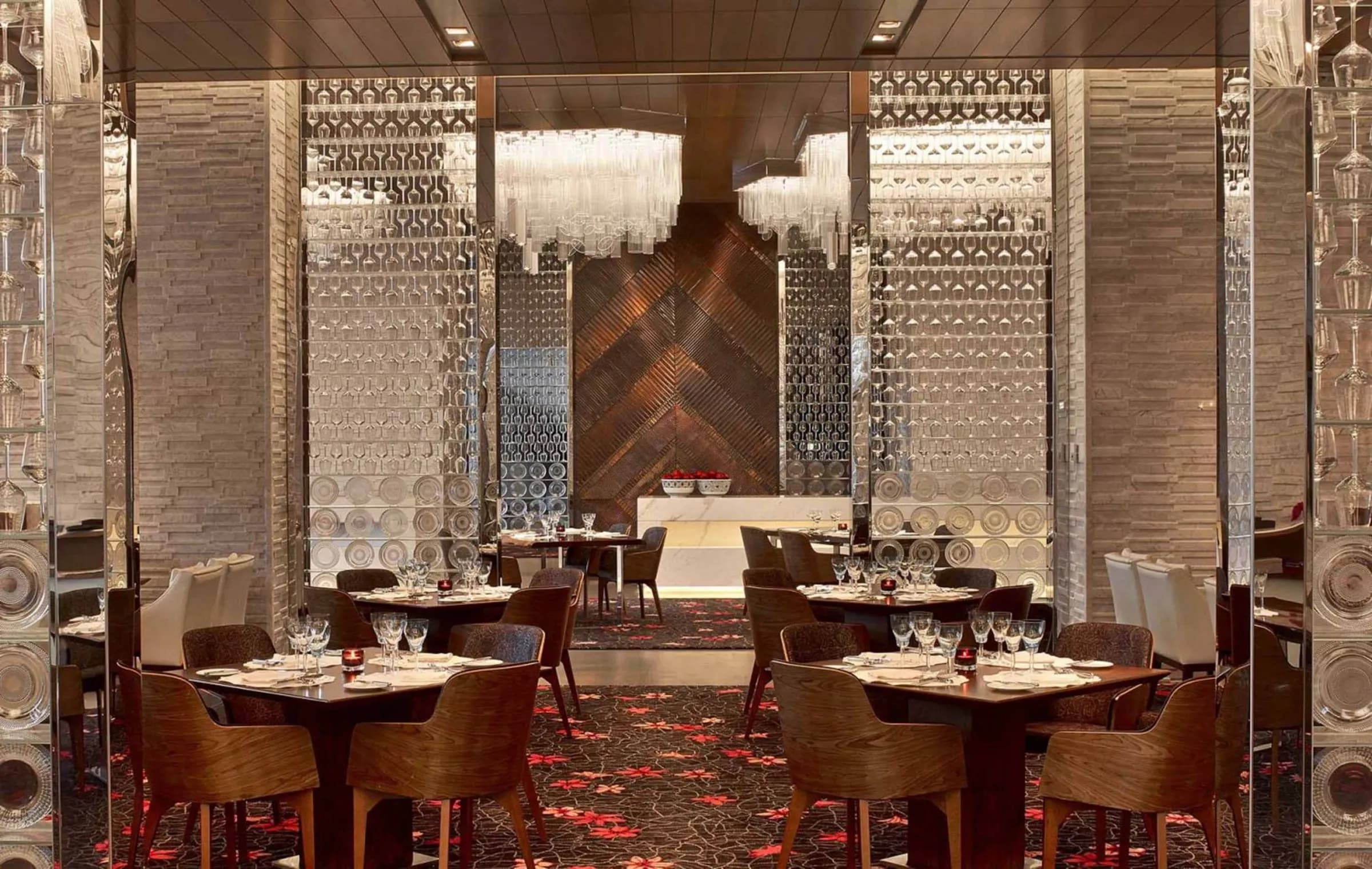 Hotel Raffles Istanbul — lighting design by Jaroslav Bejvl (5)
