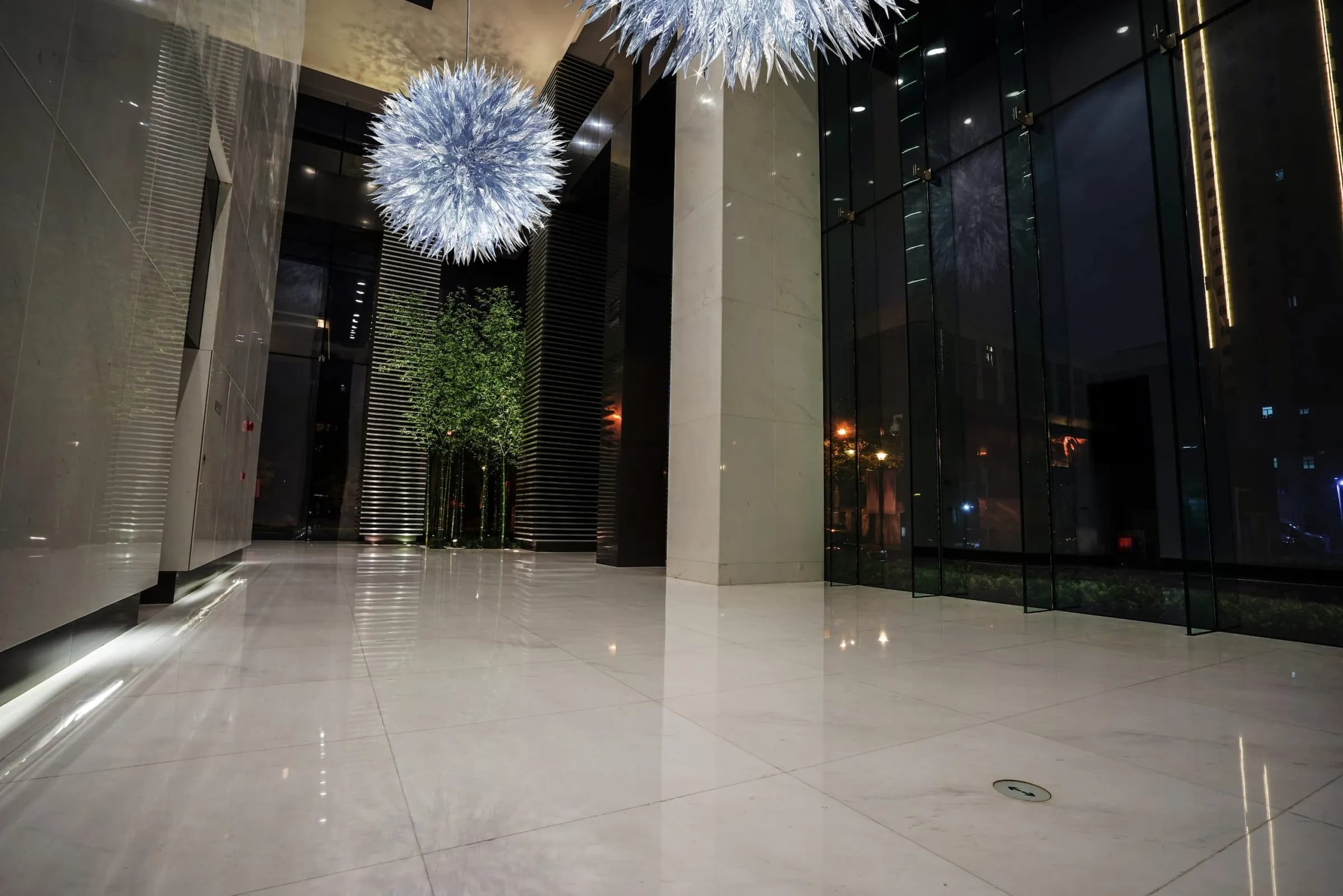 Ré. The Sun — lighting design by Jaroslav Bejvl (1)