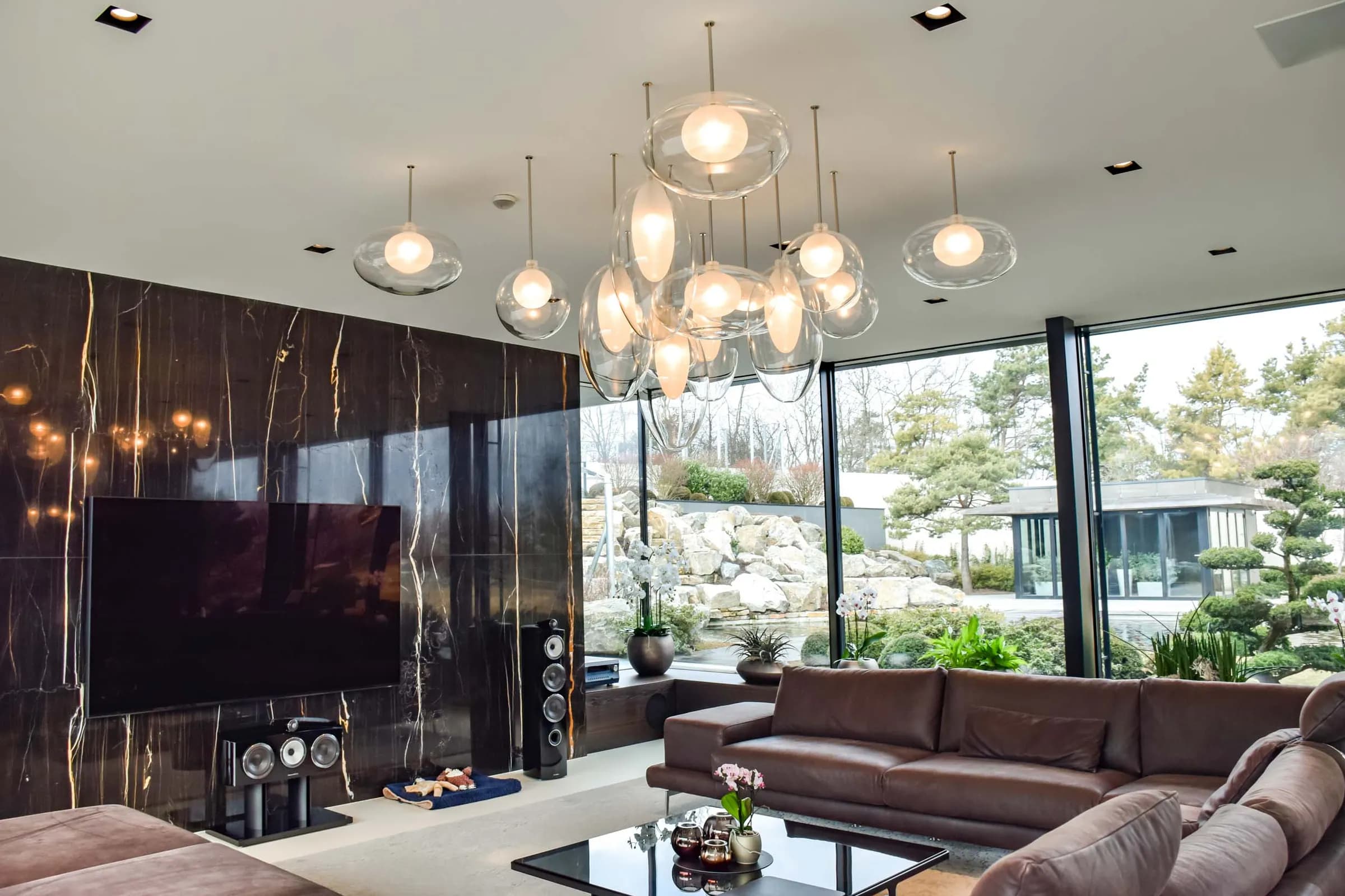 Villa Moravany — lighting design by Jaroslav Bejvl