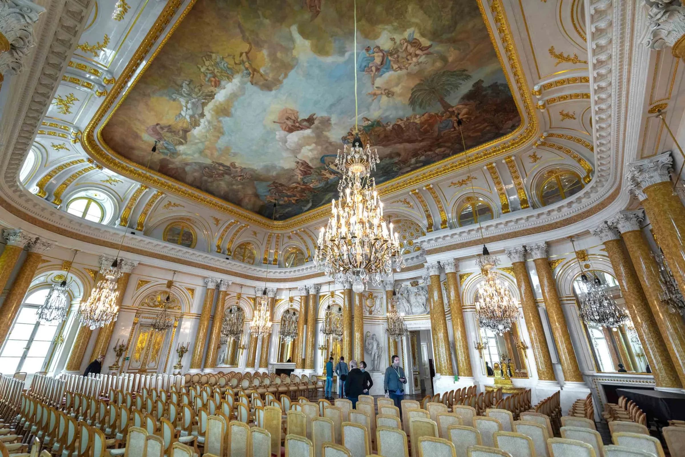 Royal Castle Warsaw — lighting design by Jaroslav Bejvl (3)