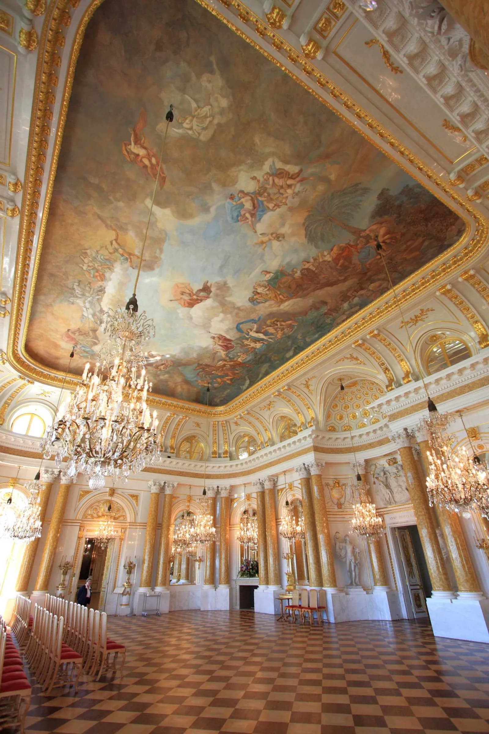 Royal Castle Warsaw — lighting design by Jaroslav Bejvl (2)