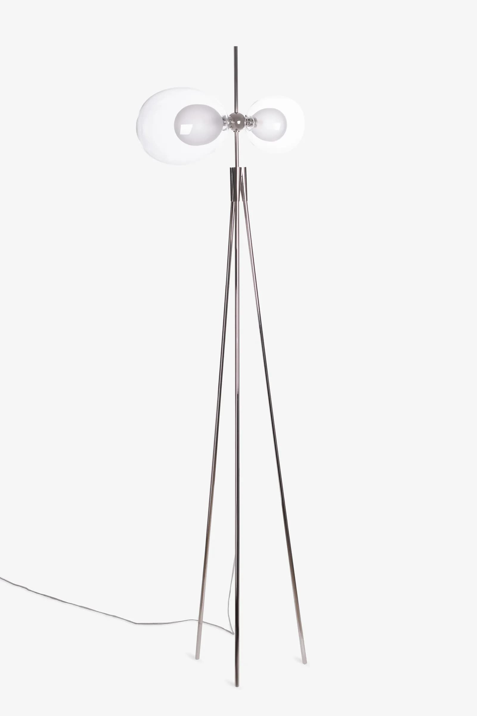 Sputnik 2 — lighting design by Jaroslav Bejvl (1)