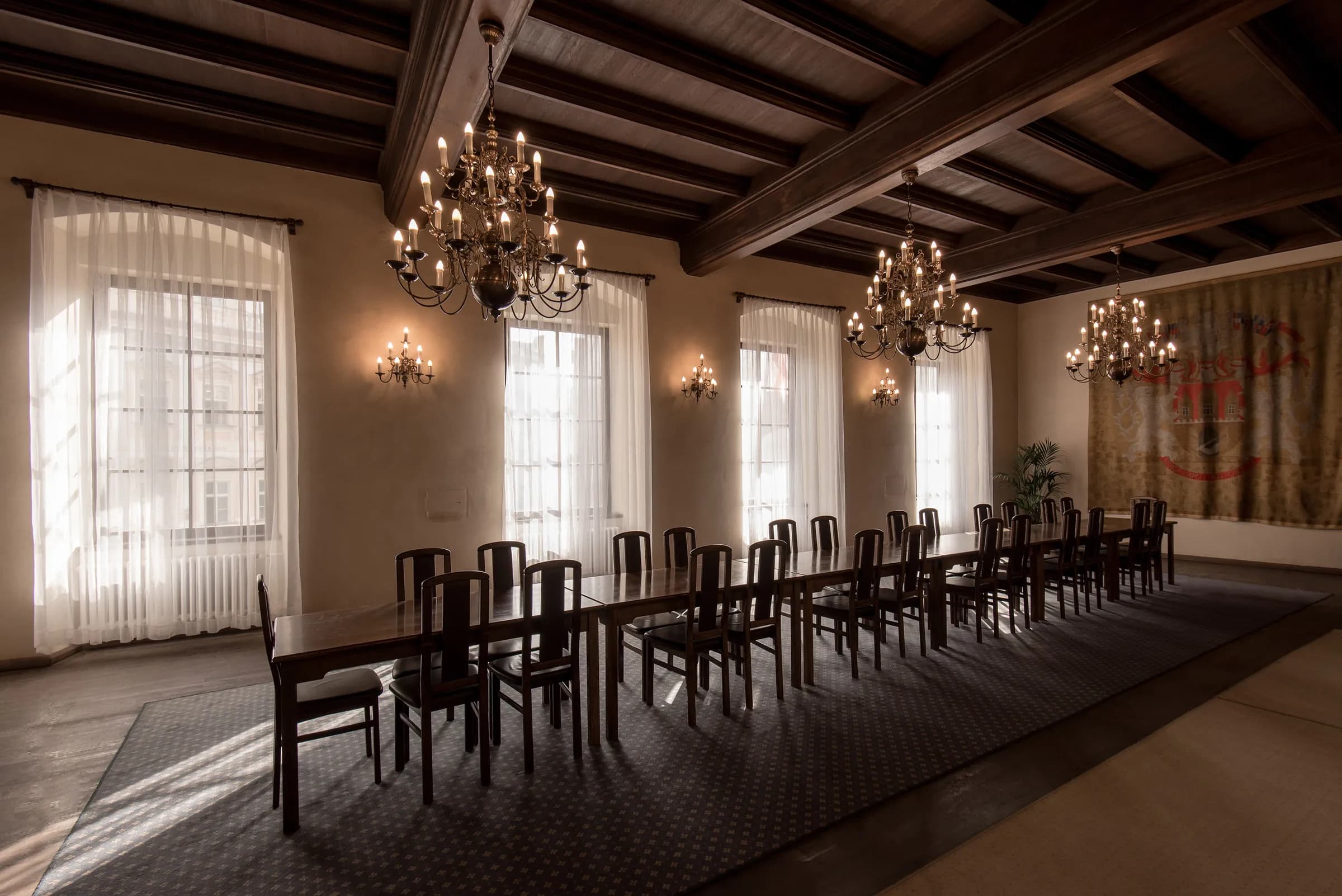 Old Town Hall in Prague — lighting design by Jaroslav Bejvl (2)