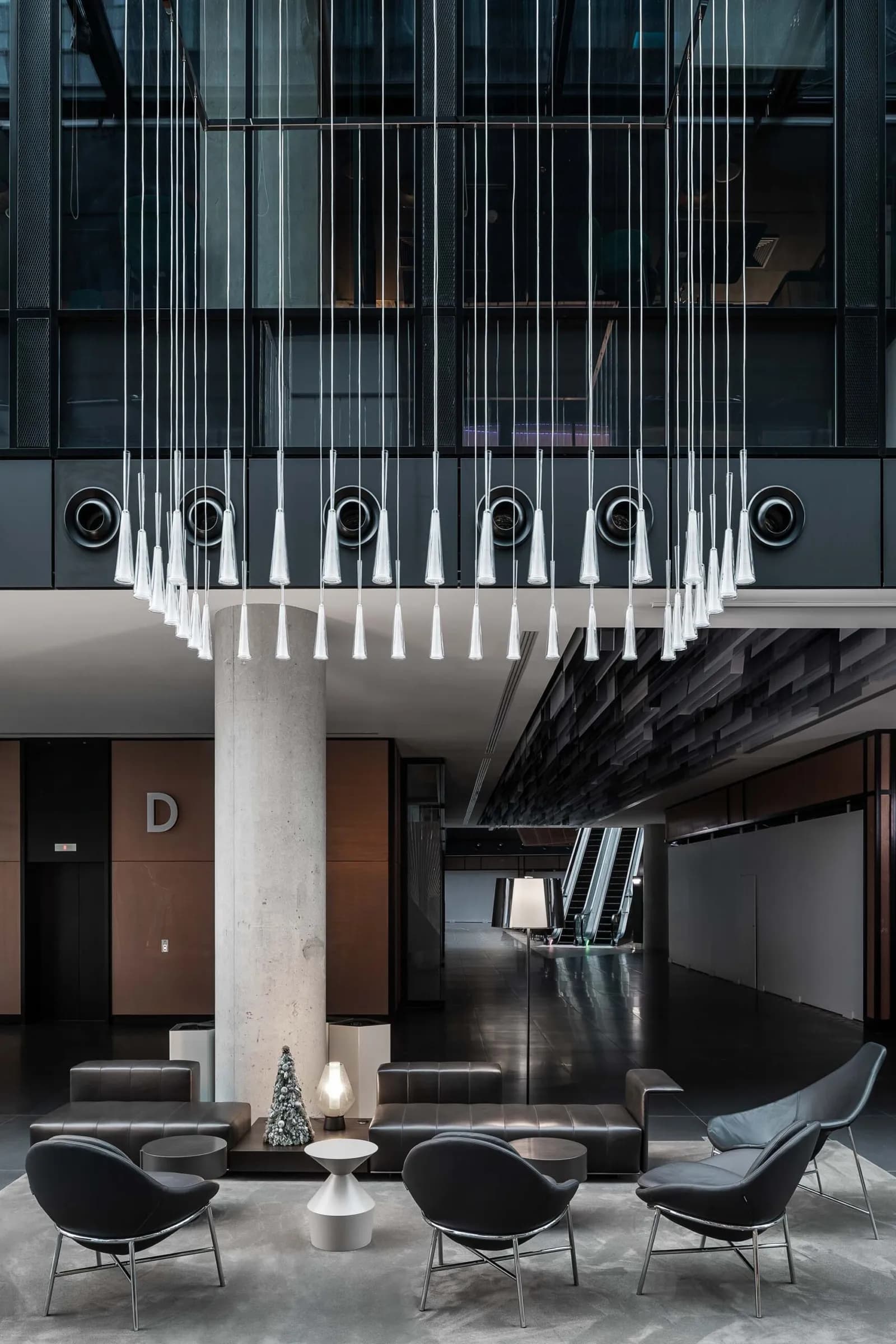 Verso Palace — lighting design by Jaroslav Bejvl (2)